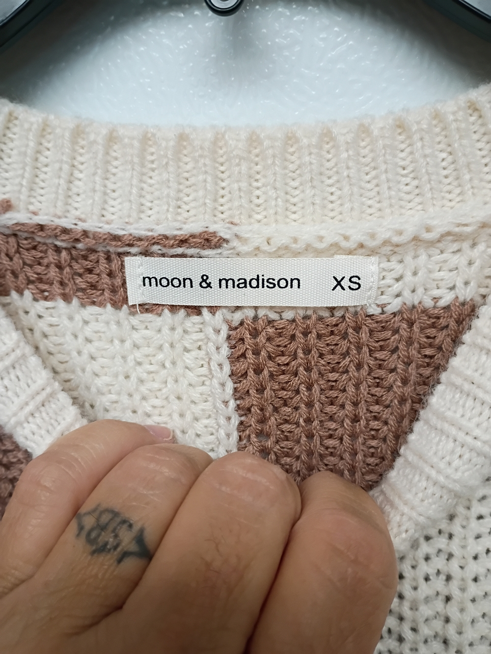 moon & madison Cream and Brown Check Crewneck Sweater - Picture 2 of 2